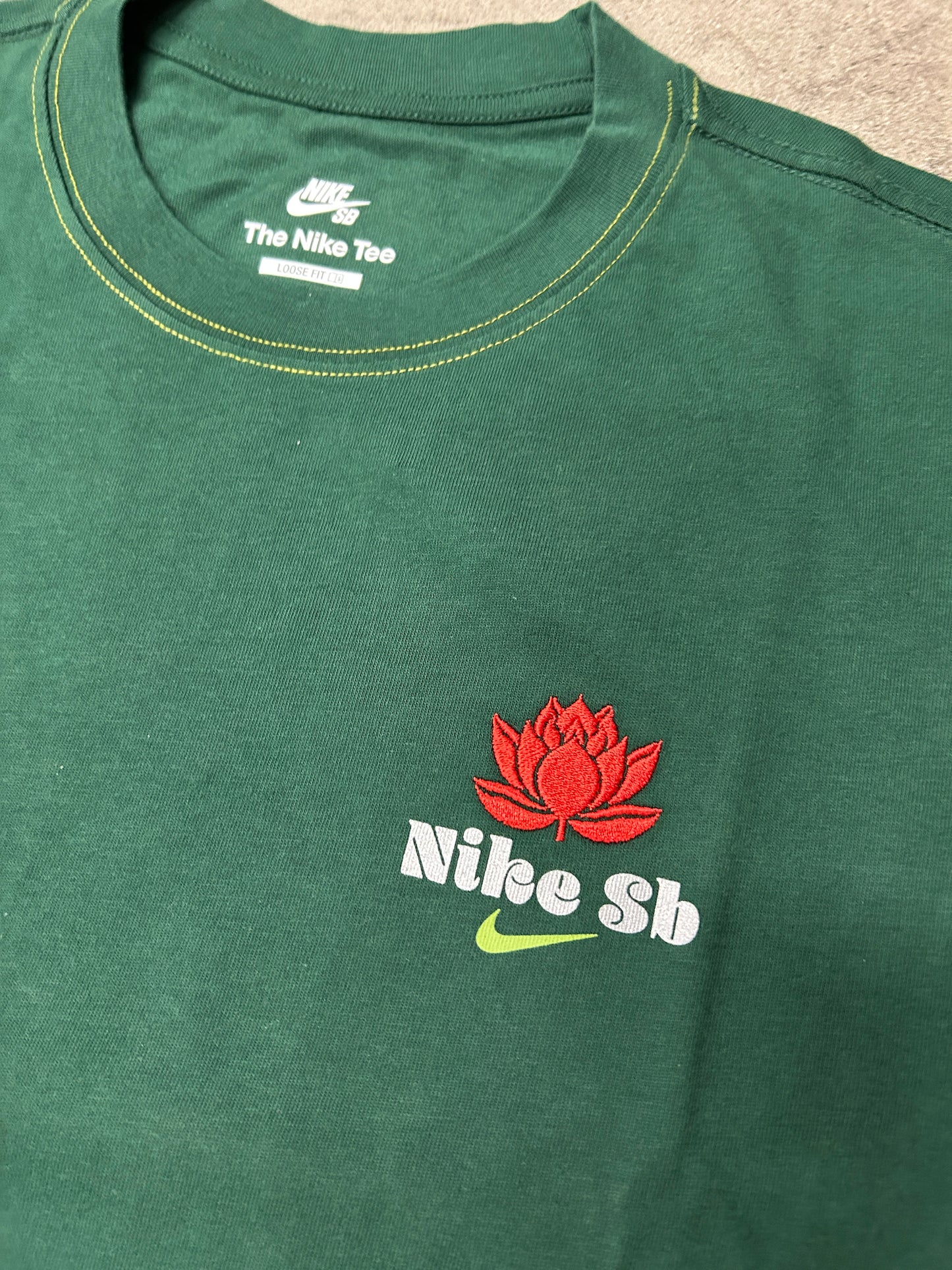 Nike SB Som Tom Tee Gorge Green