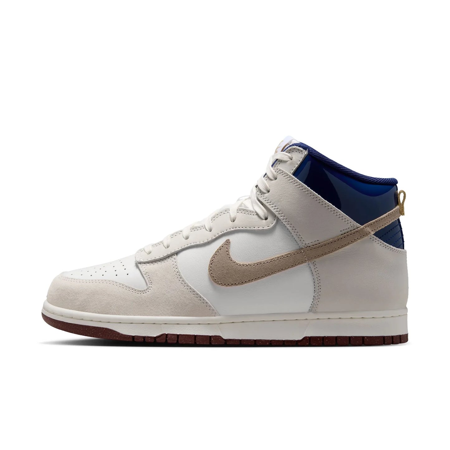 Nike SB Dunk Hi QS Beyond