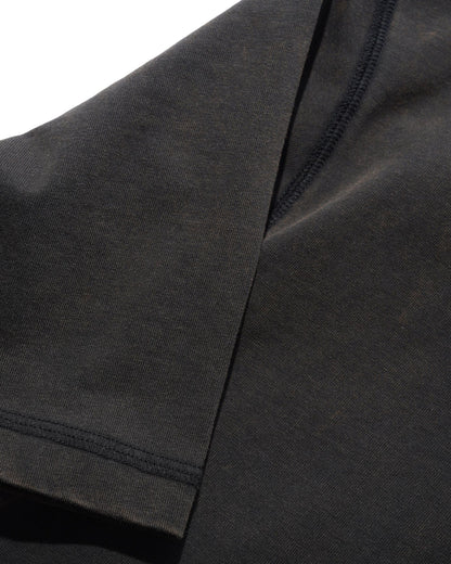 Butter Jive Overlock Stitch Tee: Distressed Black