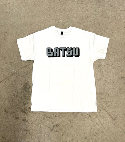 Batsu Curved Gray/Black Logo Tee White
