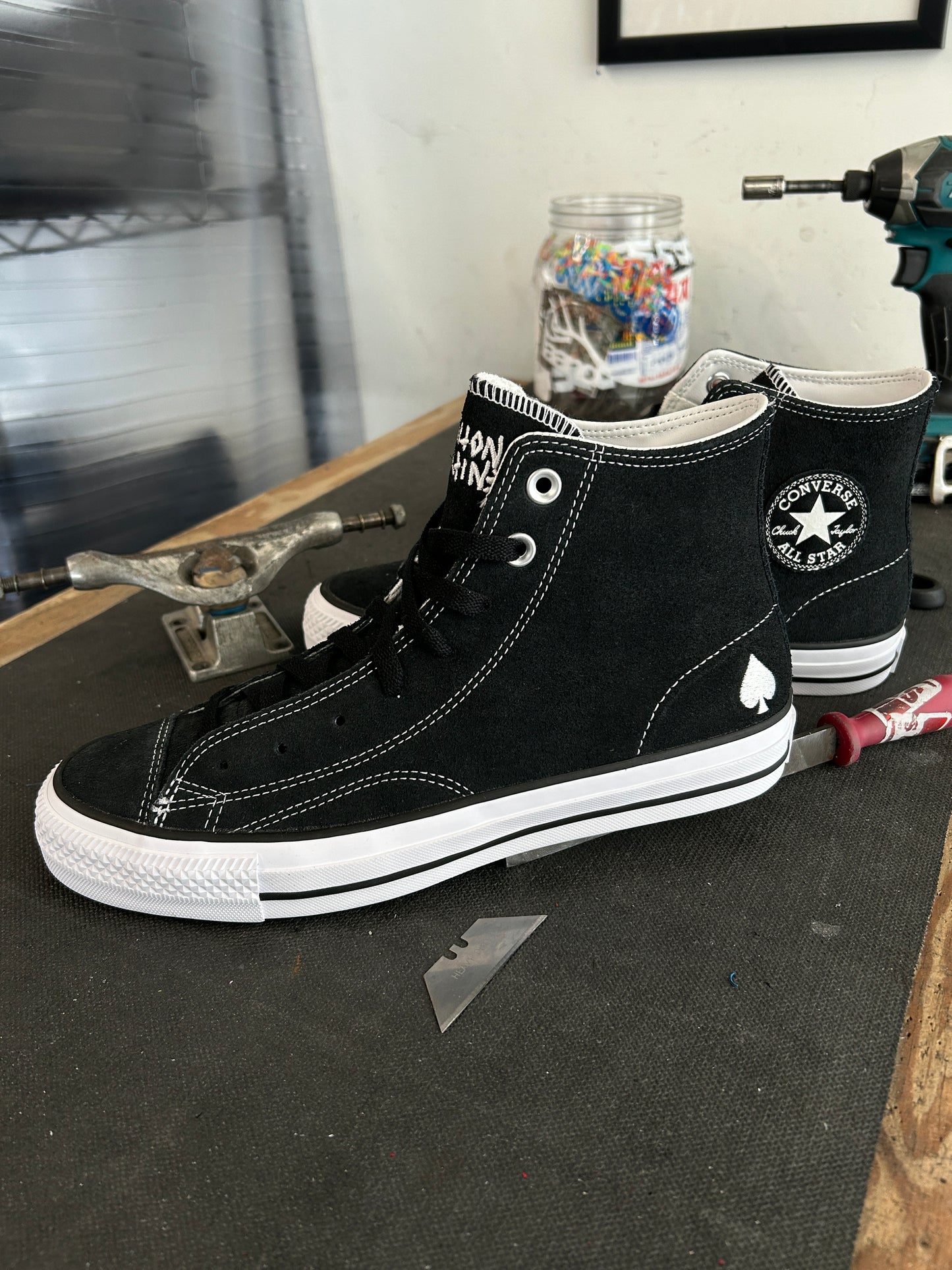 Converse CTAS Pro Hi Suede Milton: Black/White/Black