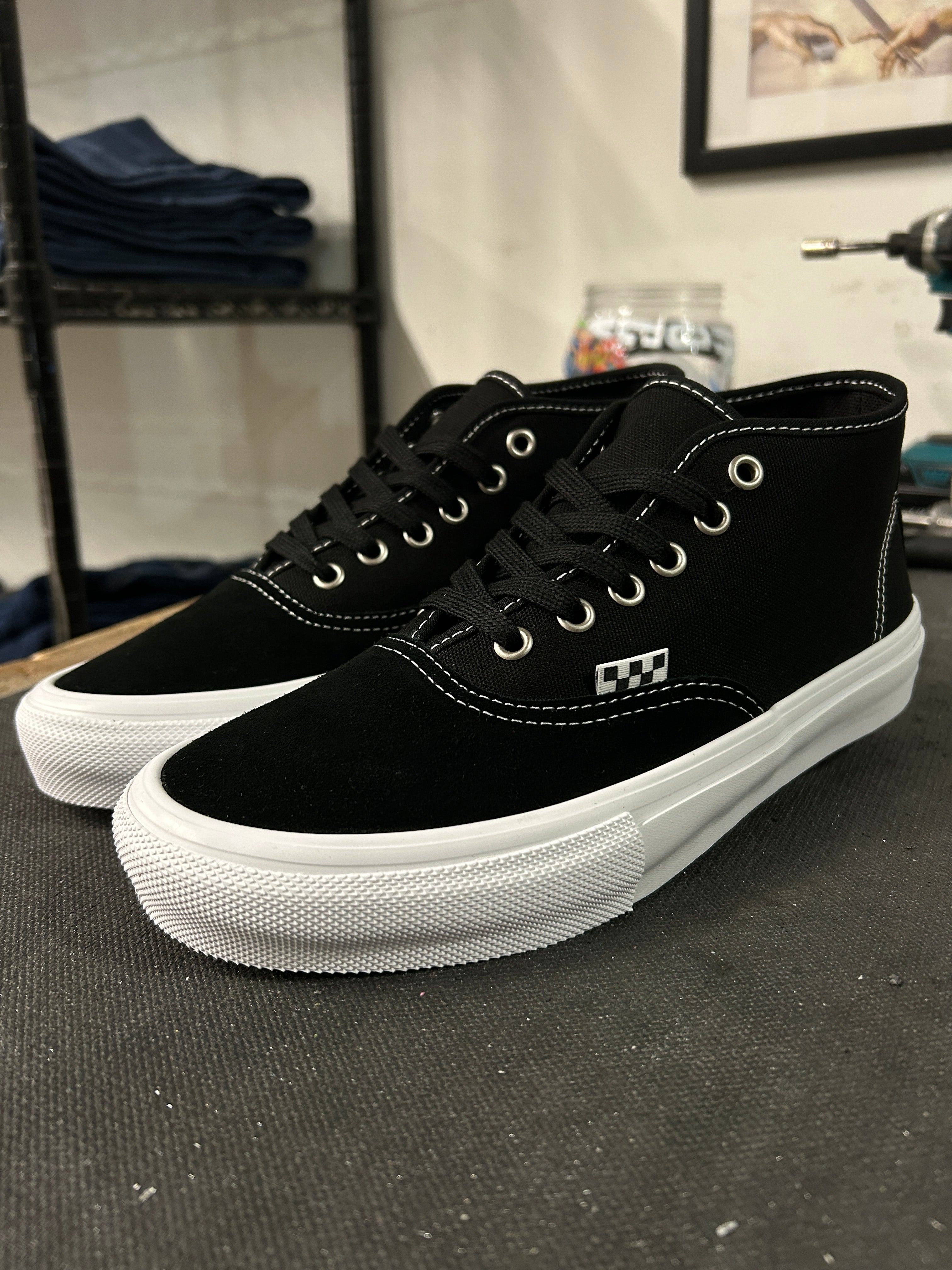 Vans Skate Authentic Mid Black White Rose Street Skateshop