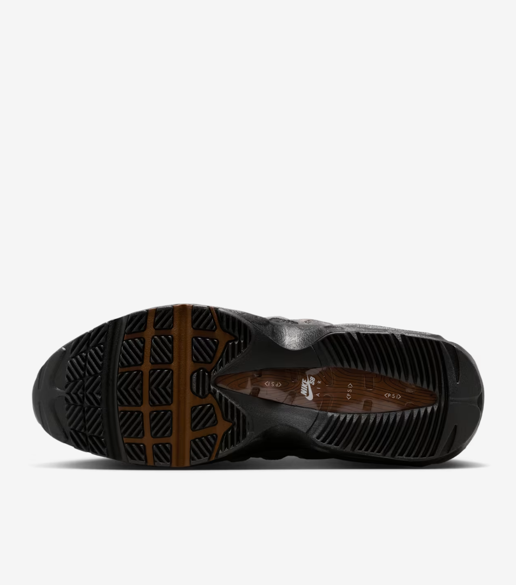 Nike SB Air Max 95 Black and Anthracite