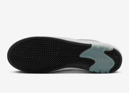 Nike SB Air Max Ishod Silver Bullets